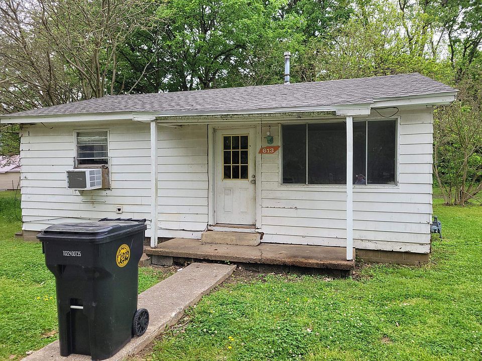 1st image of 613 Pillow Ave