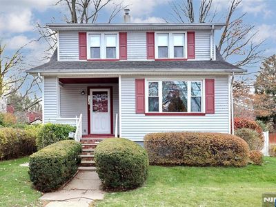 135 E Linden Ave, Dumont, NJ, 07628