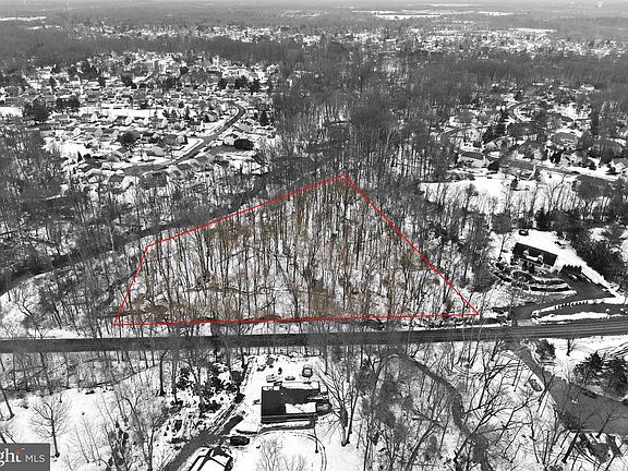 2nd image of 449 Tylers Mill Rd