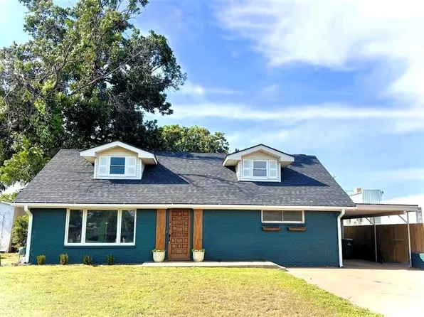 205 E Dogwood St, Hobart, OK 73651