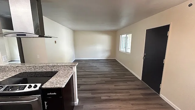 356 Roosevelt St #2 — Photo 6
