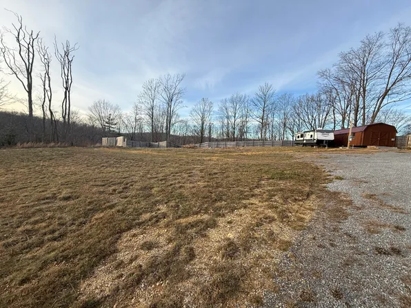 231 Eva Pl, Bluefield, WV 24701