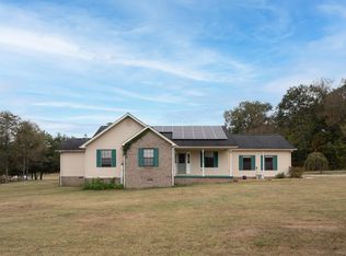 15 Windy Acres Dr, Trenton, GA 30752