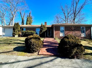 1506 Linden Ave, Clifton Forge, VA