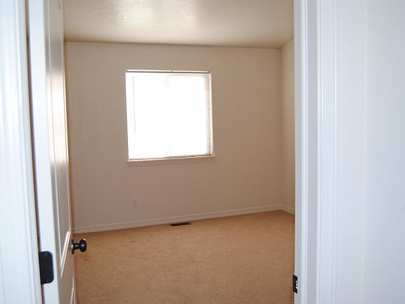 4th image of 1515 N Stevens Dr APT D