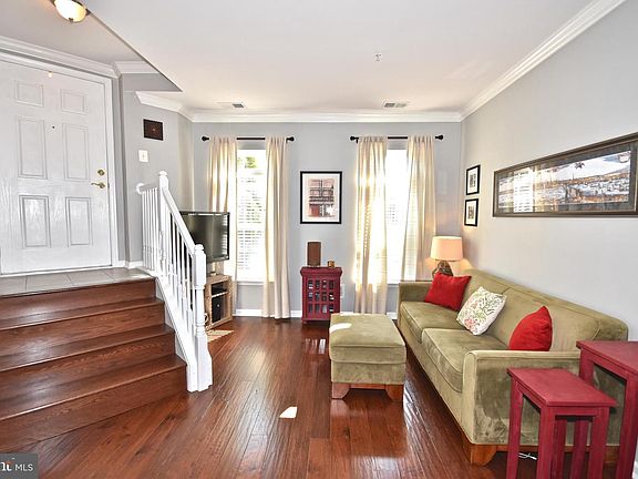 4th image of 7129 Little Thames Dr