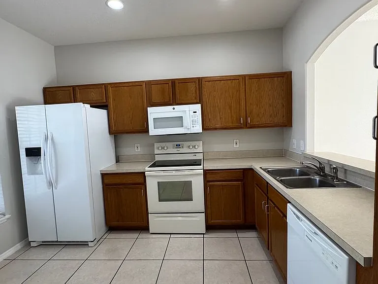 1854 Meadow Pond Way — Photo 10