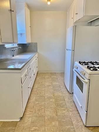 1st image of 6404 Garvanza Ave