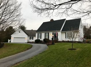 17 Brookwood Dr, Lititz, PA 17543