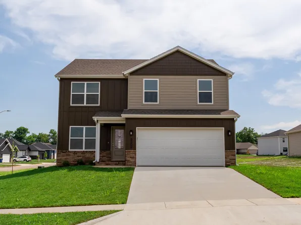 479 S Summit Drive, Willard, MO 65781