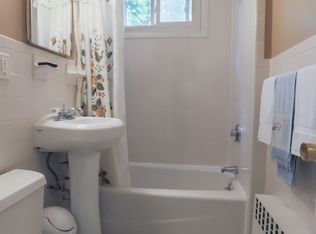 6 Atherton Ave APT 1R, Boston, MA 02131