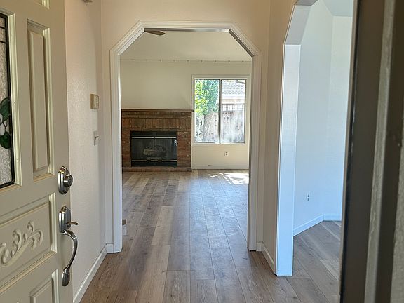 5th image of 6153 Amie Dr