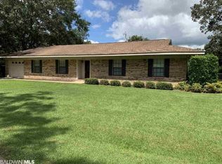 613 E Walker Ave, Foley, AL 36535