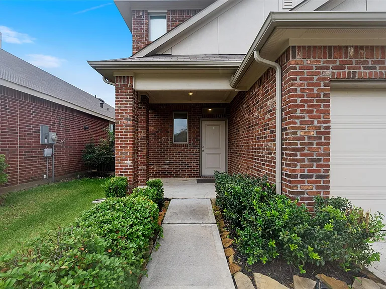 5031 Chestnut Orchard Dr — Photo 3