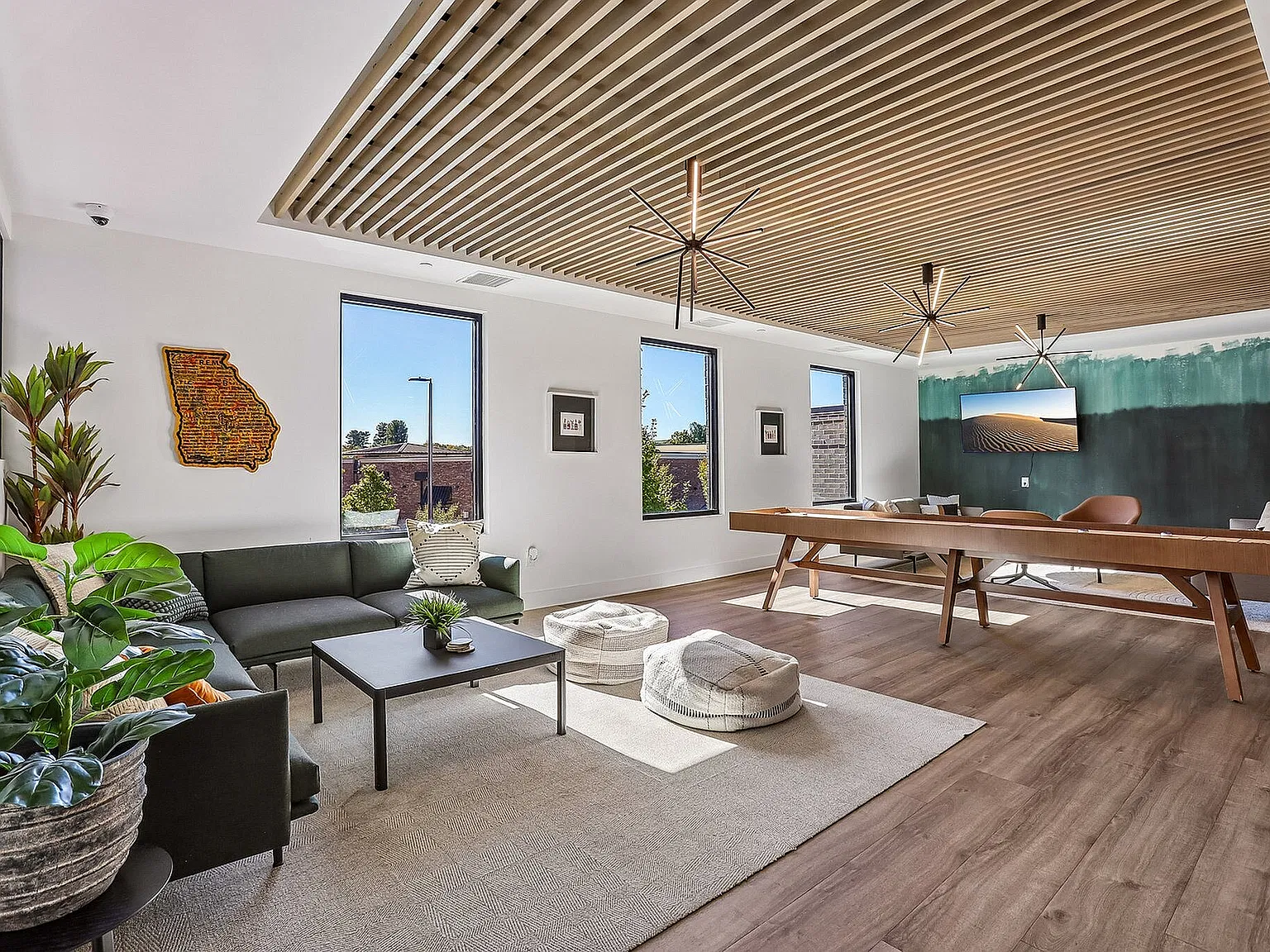 The Perry Residences — Photo 3