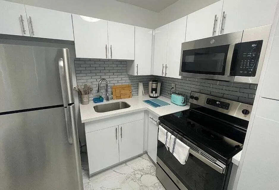 201 S Ocean Blvd #6