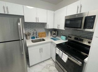 201 S Ocean Blvd APT 6, Boca Raton, FL 33432