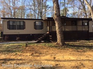 134 Jolly Ln, Walland, TN 37886