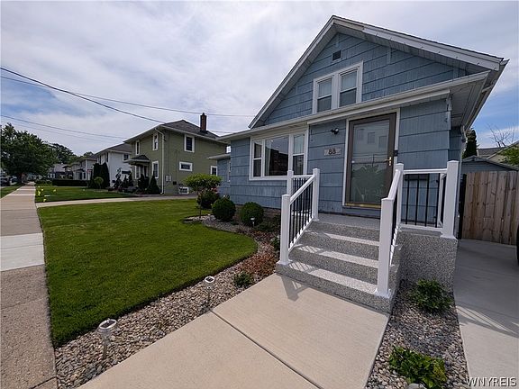 3rd image of 88 Highland Ave