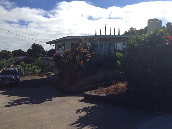 Driveway frt house