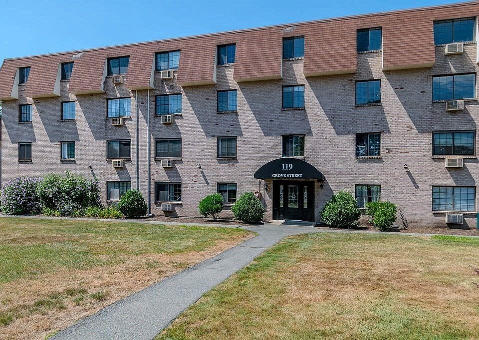 1st image of 119 Grove St APT 234