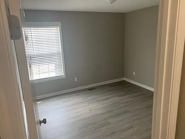 617 Mimosa Dr — Photo 7