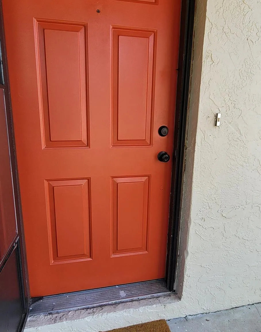 3 bed, 1152 sqft, $2,350 — Photo 2