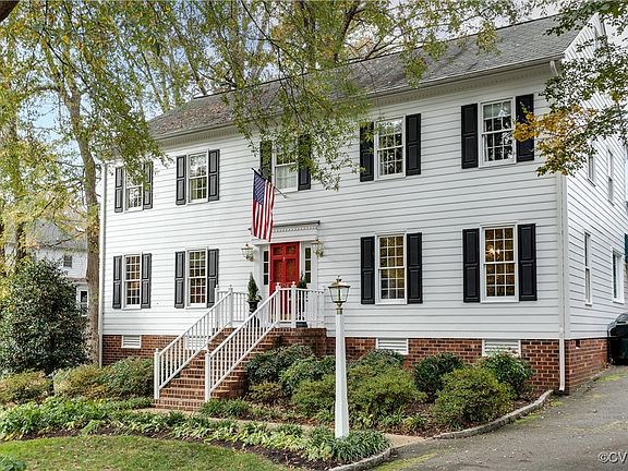 2nd image of 404 Anneslie Ct