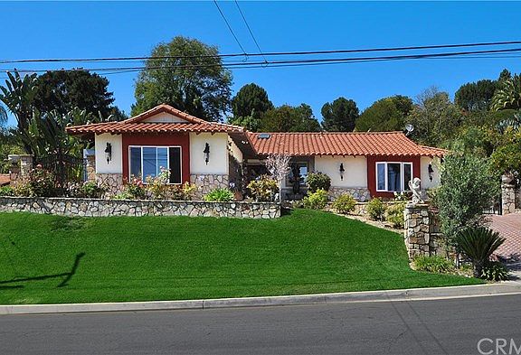 2nd image of 3427 Corinna Dr