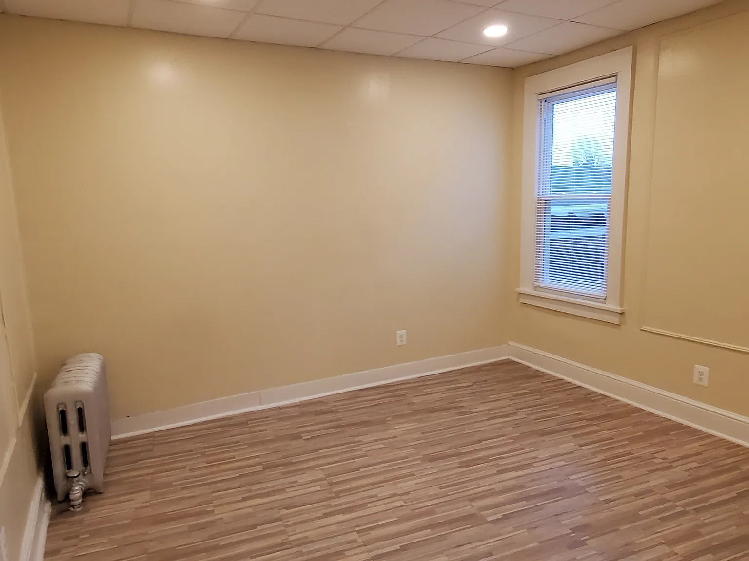 2 bed, $1,895 — Photo 4