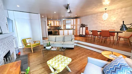 Sold by Barlavi Inc.