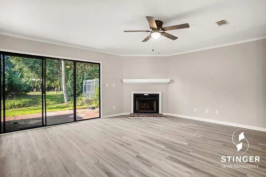 2 Bedroom / 2.5 Bath For Rent In The Battery — Photo 4