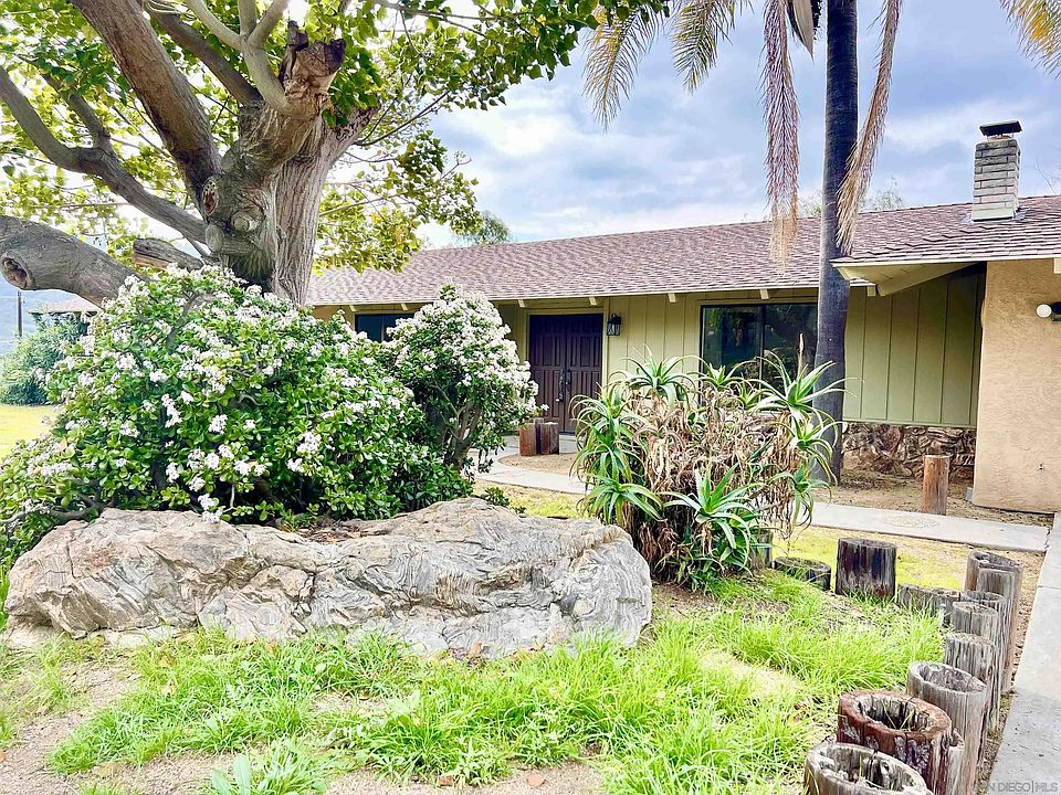 1st image of 10361 Old Castle Rd