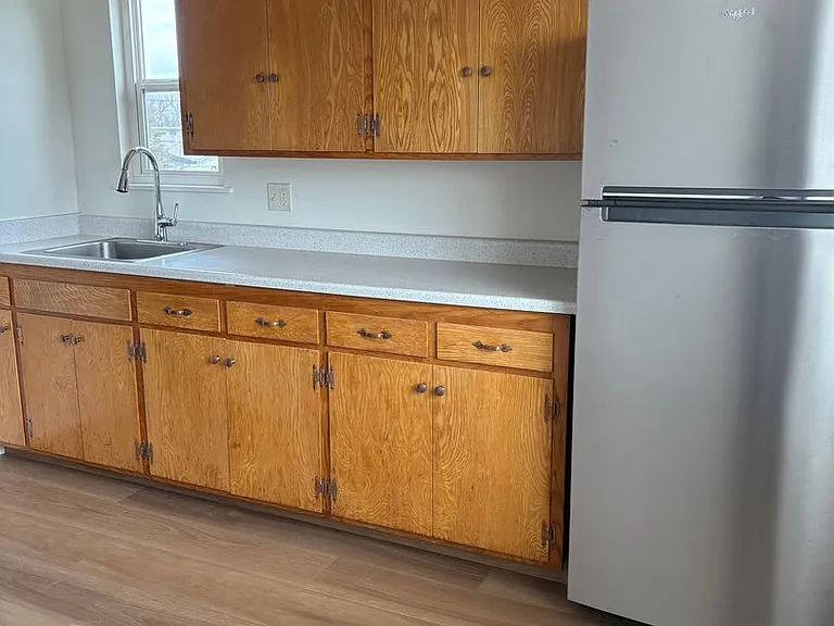 13 Alma Ct — Photo 4