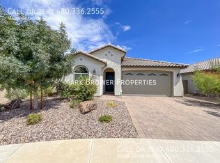 2918 W Lyman Dr, San Tan Valley, AZ 85142