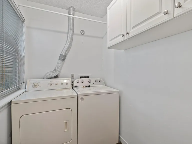 1922 Augusta Dr #1/16 — Photo 17
