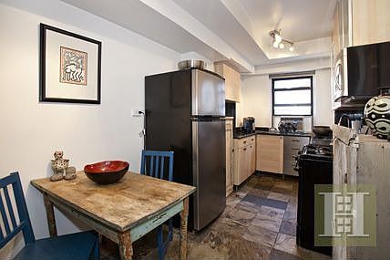 2nd image of 264 E Broadway APT C1704