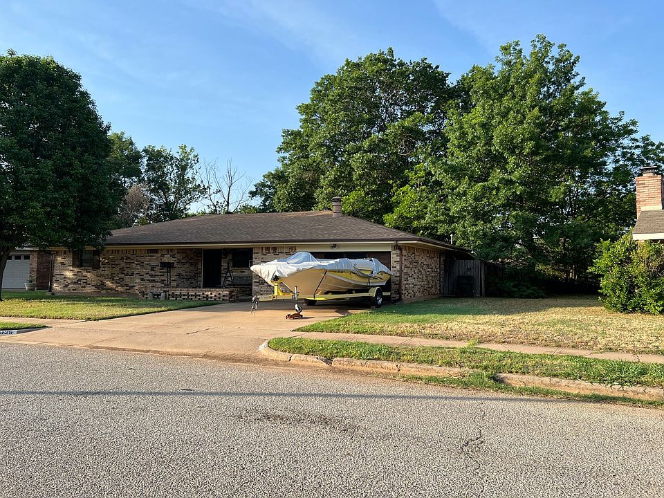 2nd image of 5125 Bahama Dr