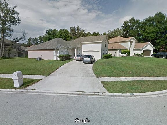 2nd image of 3111 Majestic Oaks Ln