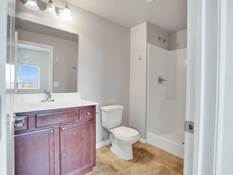 4526 Chadwick Rd — Photo 7