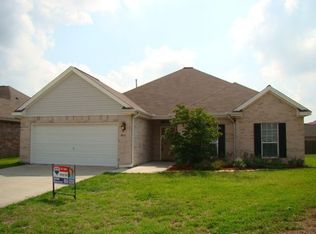 8015 Palmetto Dunes Cir, Beaumont, TX 77707