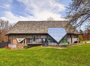 4601 Ashworth Rd, West Des Moines, IA 50265