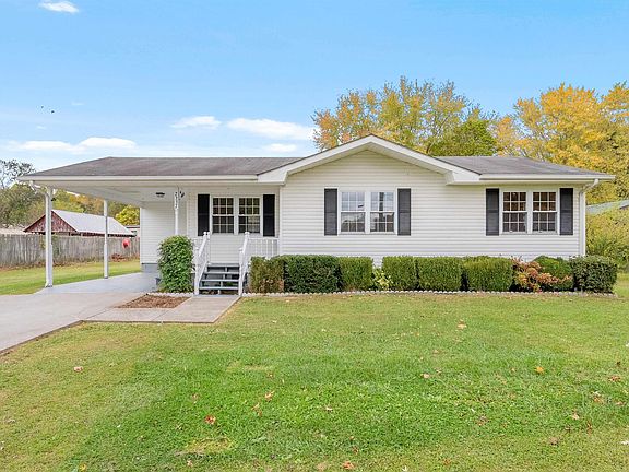 2nd image of 7337 Lillydell Cir