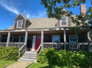 23 Coffins Field Rd, Edgartown, MA 02539