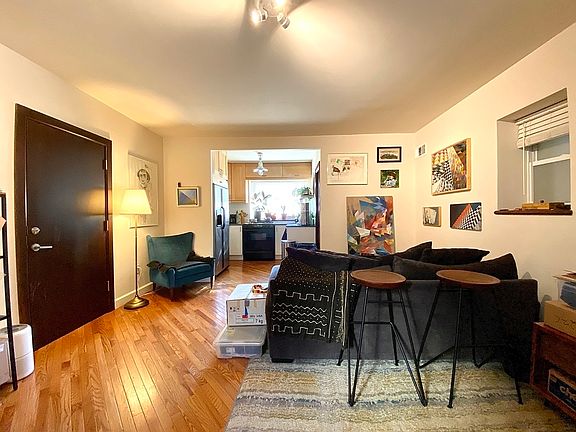 2nd image of 1061 Willoughby Ave #1
