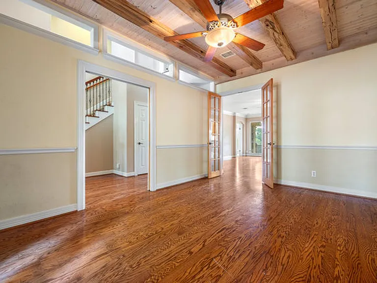 410 Cadence Hl — Photo 5
