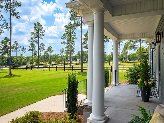 4th image of 8285 Covert Dr