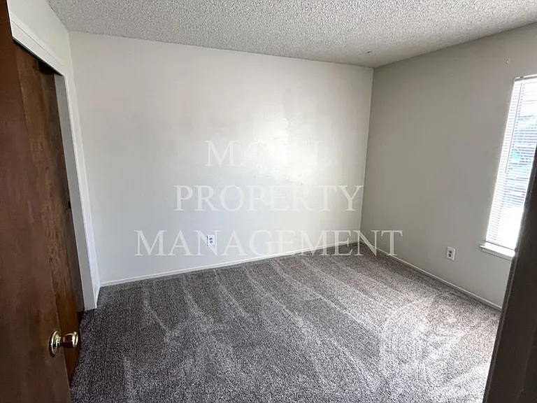 3701 Colonial Dr #217 — Photo 8