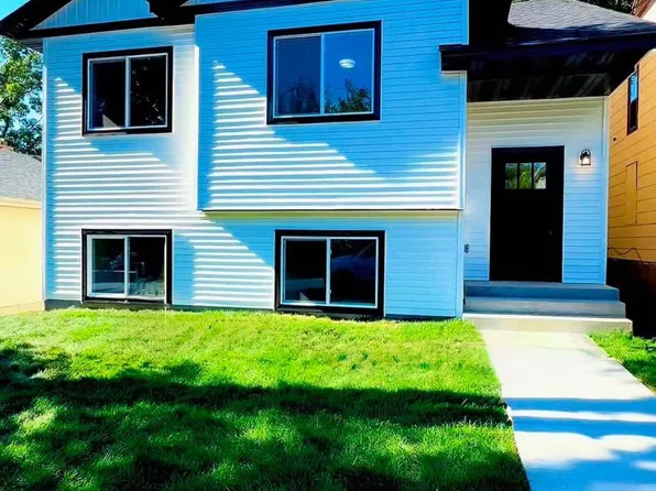 683 Sims Ave, Saint Paul, MN 55106