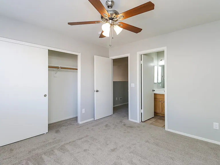 10602 W Rosewood Dr — Photo 10